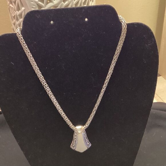 Silvertone and Ivory Magnetic Closure Necklace - Picture 5 of 5